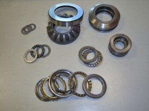 Axial deep groove ball bearings
